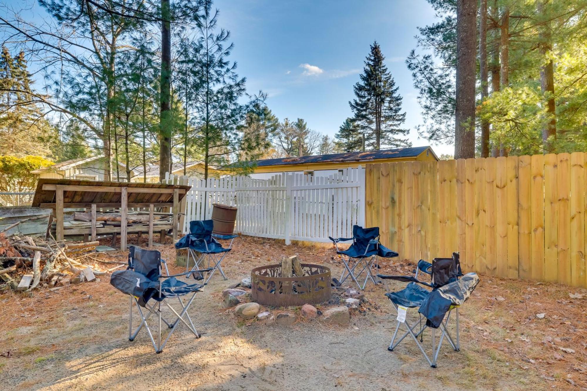 Wisconsin Cabin With Atv Trails, Near Lake Arbutus! Hatfield Εξωτερικό φωτογραφία